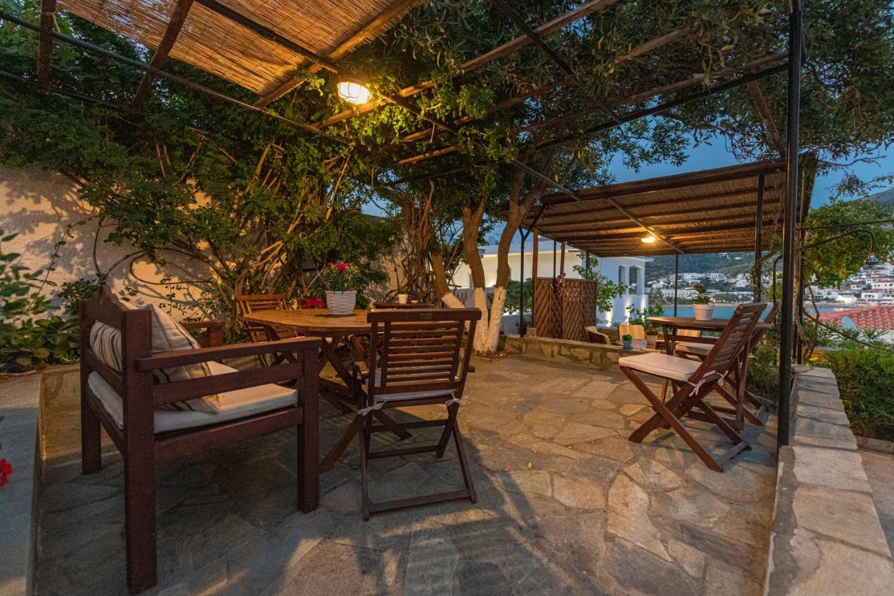Anemoesa Apartment Batsi  Luaran gambar